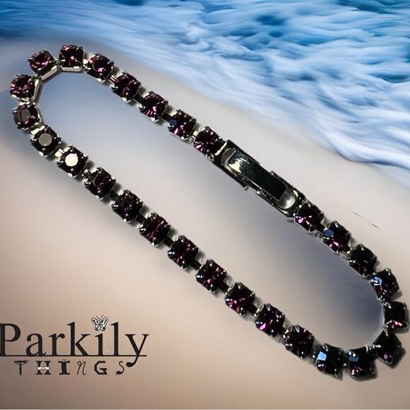Handcrafted bracelet with amethyst sparkly Swarovski crystal - Picture 2 of 6